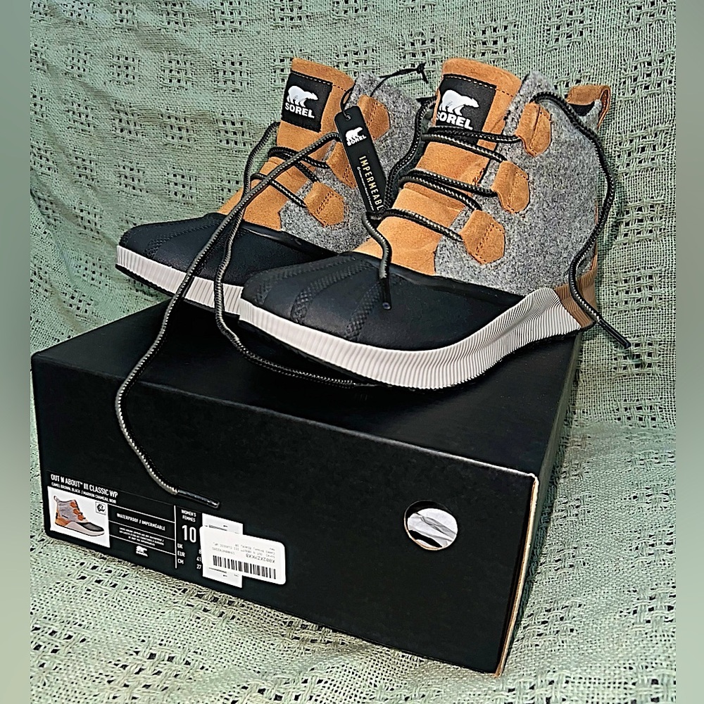 SOREL Out N About III Women’s Sz. 10 •Waterproof•NWT/Orig.Packaging •Never Worn!